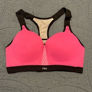 Victoria’s Secret Incredible Sports Bra | Size 34 D